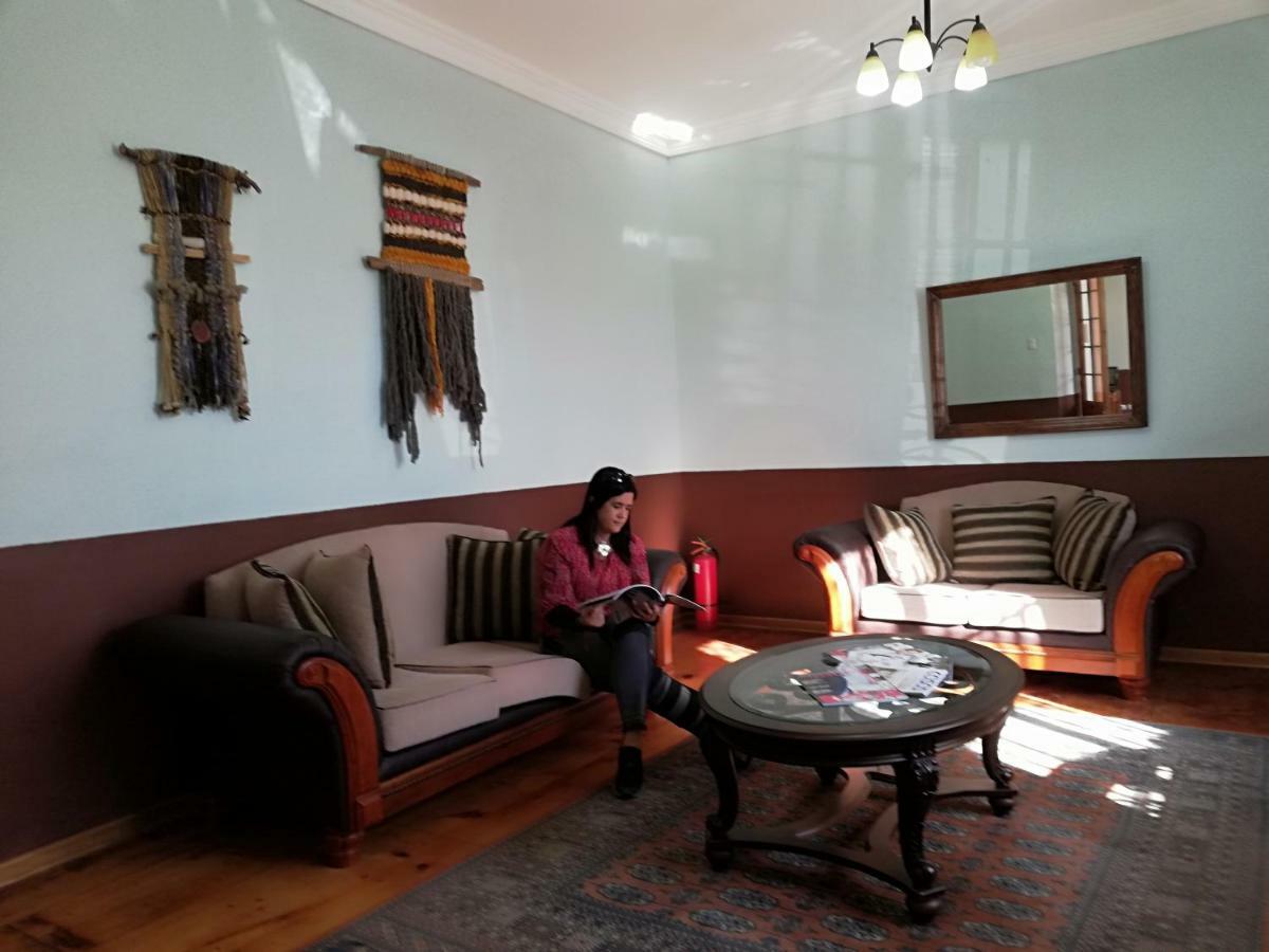 Hotel Chagual 2*